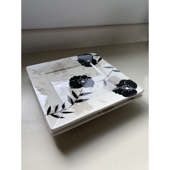Target Home AMERICAN SIMPLICITY FLORAL Square Dinner plates 11 1/2" - Get 1 or 2 - Picture 2 of 4